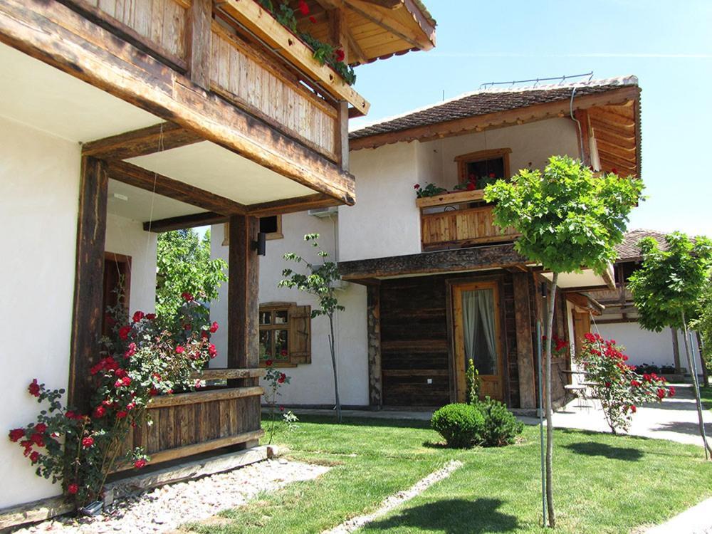 Woodland Resort Kragujevac Bagian luar foto
