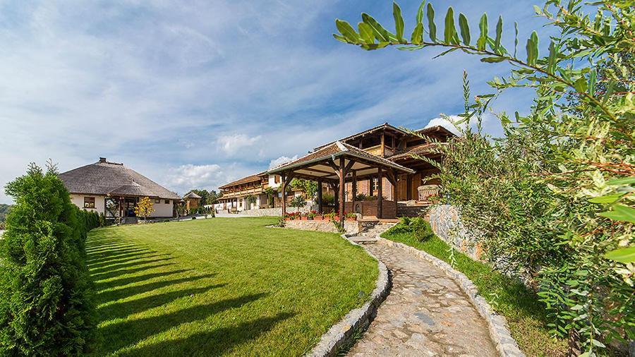 Woodland Resort Kragujevac Bagian luar foto